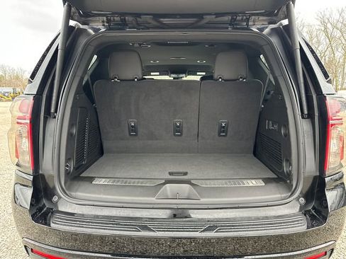 Used 2024 Chevrolet Tahoe RST w/ Luxury Package image 13