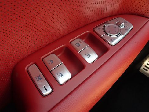 New 2025 Genesis G70 2.5T w/ Sport Prestige Package image 19