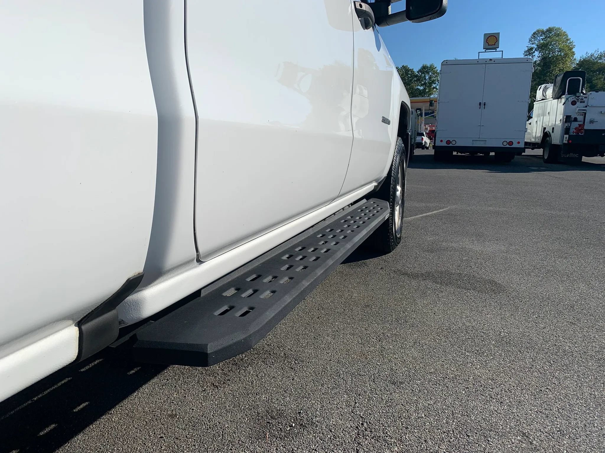 Used 2017 Chevrolet Silverado 3500 W/T AWD/4WD image 21