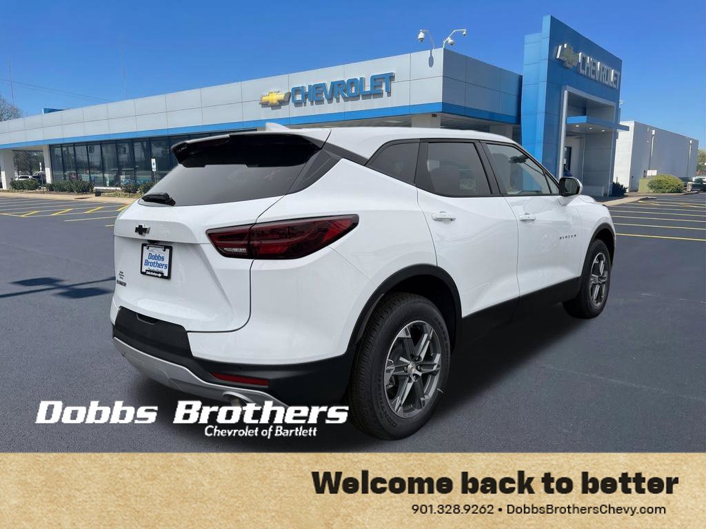 New 2026 Chevrolet Blazer LT w/ LPO, Floor Liner Package FWD image 8