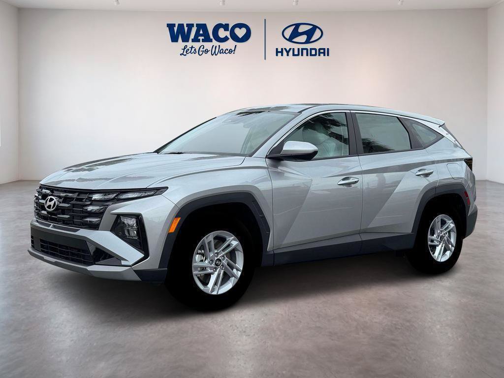 New 2026 Hyundai Tucson SE w/ Tow & Go Package FWD image 2
