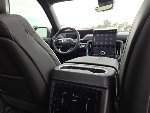 New 2026 GMC Yukon XL AT4 Ultimate image 29