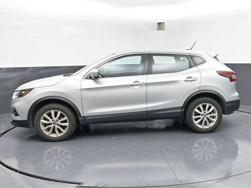 Used 2022 Nissan Rogue Sport S FWD image 4