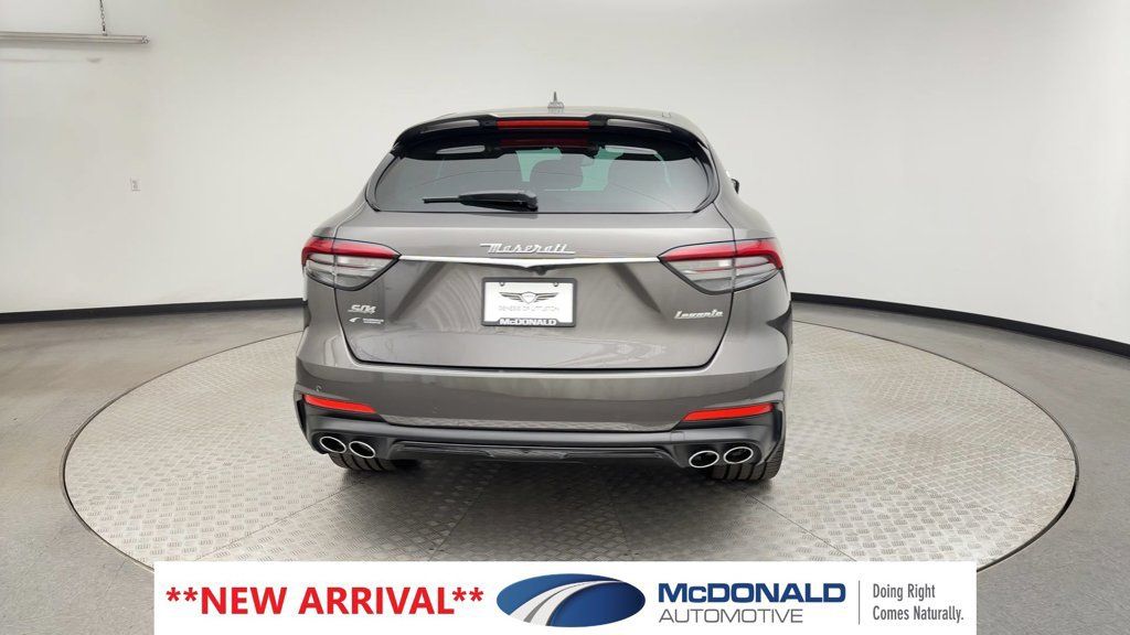 Used 2021 Maserati Levante S GranSport AWD/4WD image 3