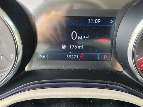 Used 2022 Buick Encore GX Select FWD image 19