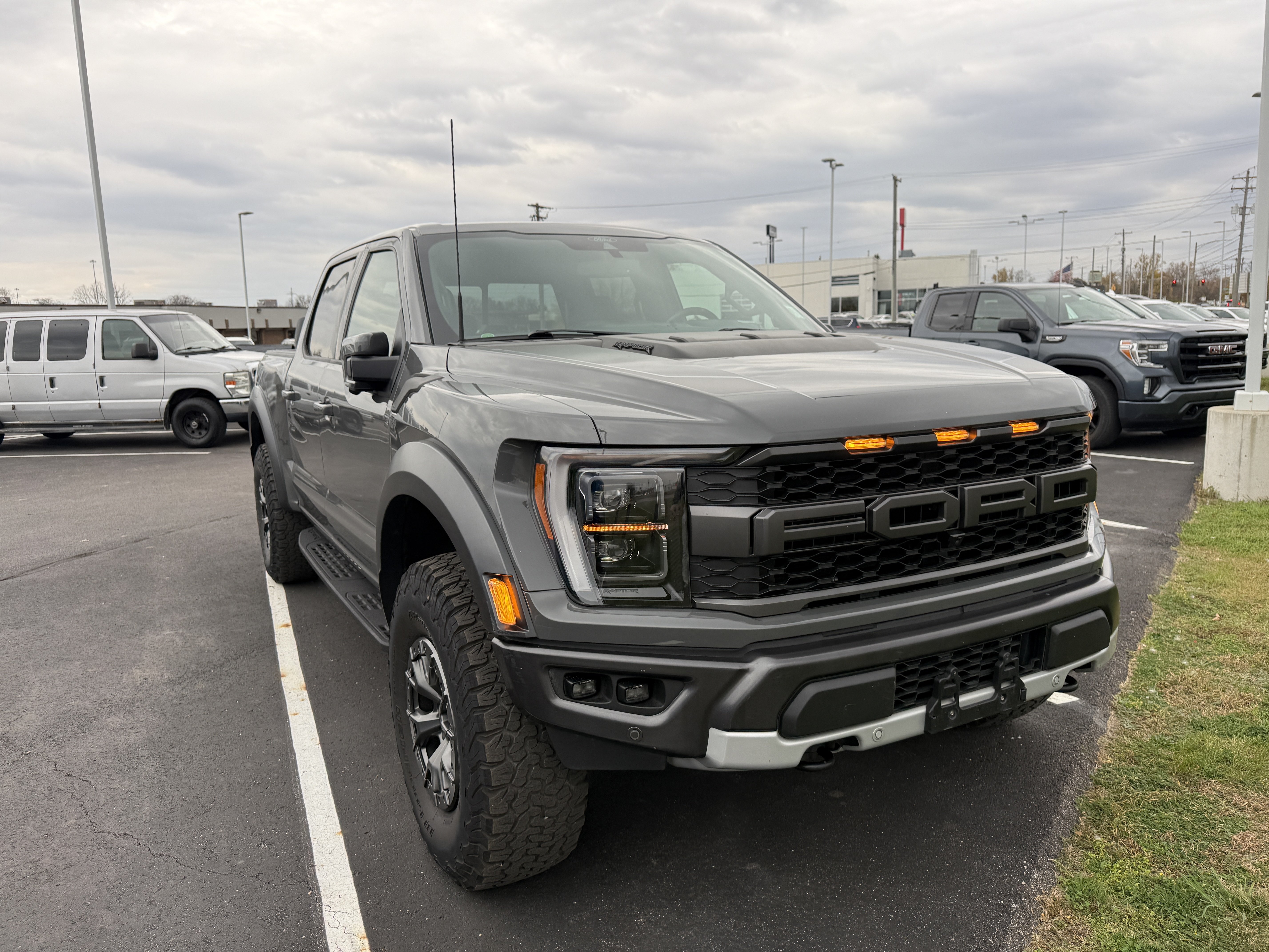 Used 2021 Ford F150 Raptor w/ Raptor 37 Performance Package AWD/4WD image 6