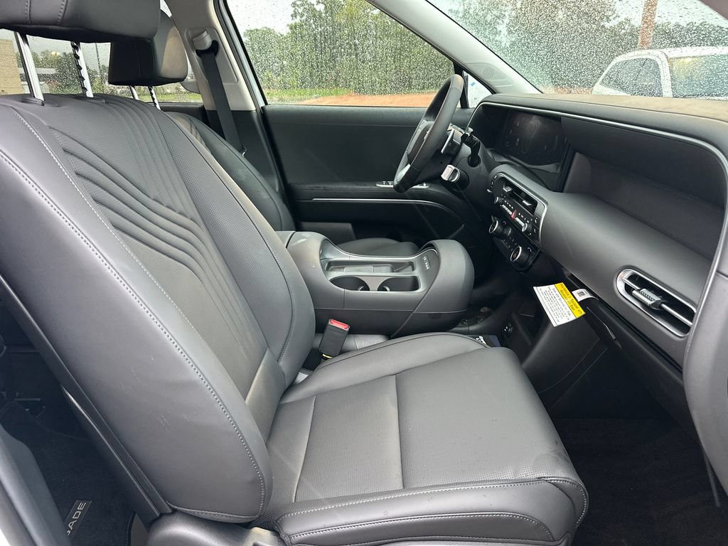Used 2027 Hyundai Palisade SEL FWD image 14