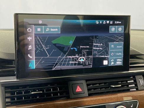 Used 2022 Audi A4 2.0T Premium Plus w/ Premium Plus Package image 13