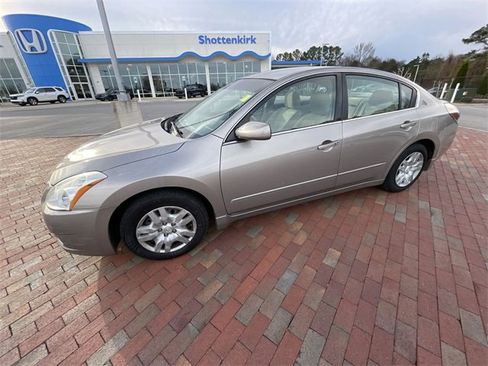 Used 2012 Nissan Altima 2.5 S image 8