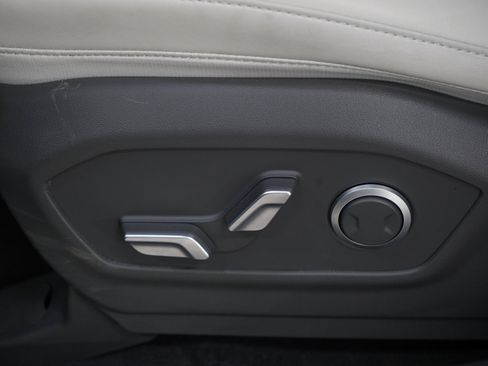 Used 2026 Hyundai Santa Fe SEL AWD/4WD image 25