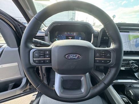 Used 2025 Ford F150 Lariat w/ Equipment Group 501A Mid image 16