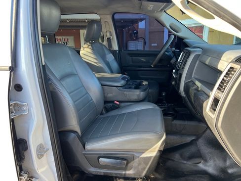 Used 2018 RAM 3500 Tradesman w/ Chrome Appearance Group AWD/4WD image 22