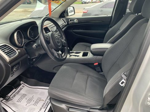 Used 2013 Jeep Grand Cherokee Laredo image 15