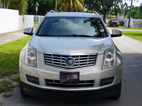 Used 2015 Cadillac SRX Luxury w/ Driver Assist Package AWD/4WD image 5