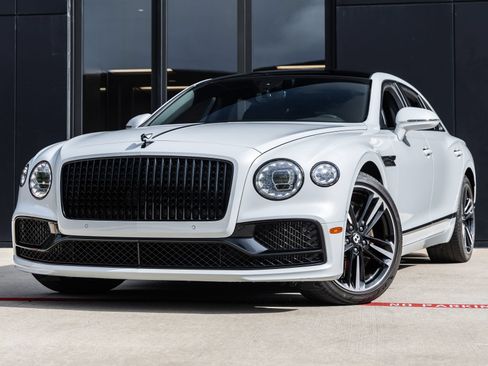 Used 2021 Bentley Flying Spur W12 AWD/4WD image 1