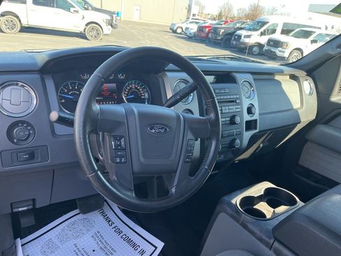 Used 2011 Ford F150 XLT w/ XLT Chrome Pkg image 9