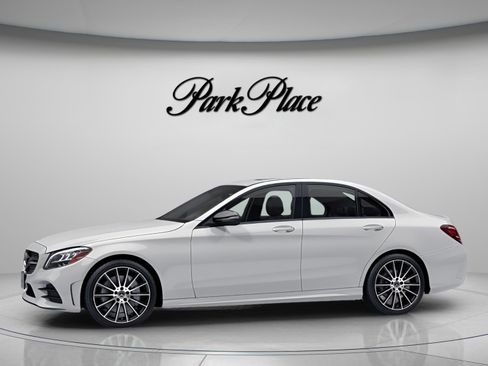 Used 2019 Mercedes-Benz C 300 Sedan image 4