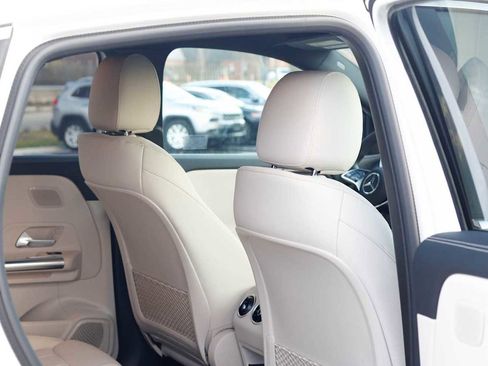 New 2026 Mercedes-Benz GLA 250 4MATIC image 14