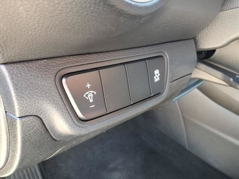 Used 2023 Kia Forte LXS FWD image 20