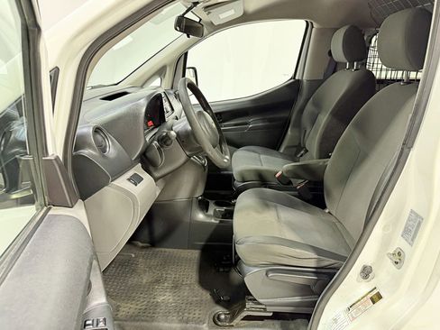 Used 2017 Chevrolet City Express LS image 16