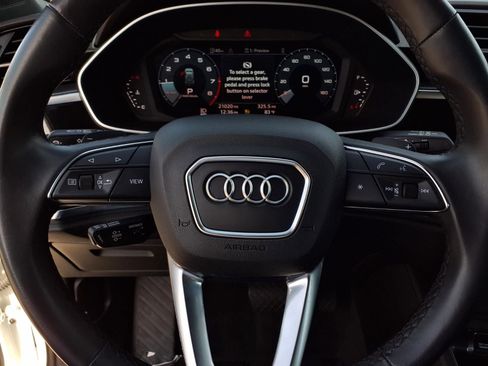 Used 2024 Audi Q3 2.0T Premium Plus image 12