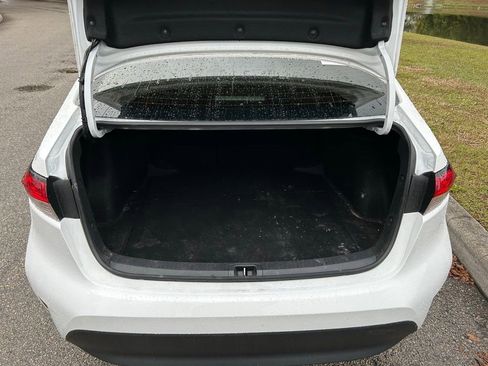 Certified 2024 Toyota Corolla LE image 10