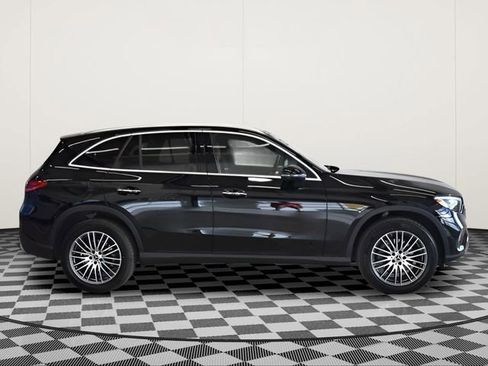New 2026 Mercedes-Benz GLC 300 4MATIC image 2