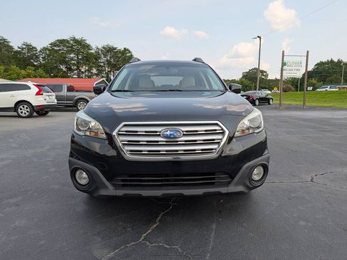 Used 2015 Subaru Outback 2.5i Premium AWD/4WD image 3