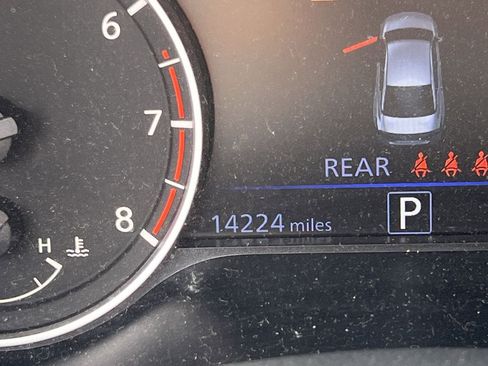 Used 2023 Nissan Altima 2.5 SL FWD image 7