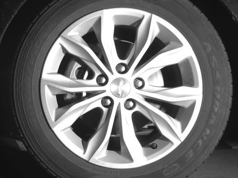 Used 2024 Chevrolet Malibu LT image 19