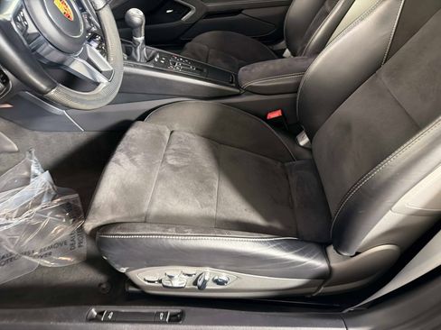Used 2019 Porsche 911 Targa 4 GTS AWD/4WD image 30