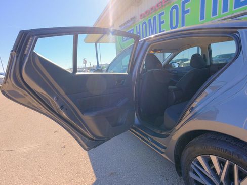 Used 2025 Nissan Altima 2.5 SV image 28