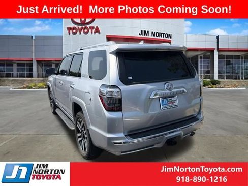 Used 2023 Toyota 4Runner Limited AWD/4WD image 5