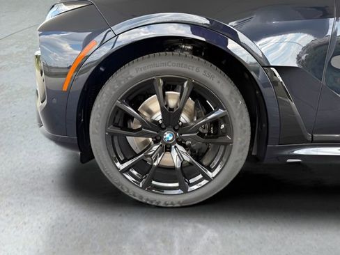 Used 2026 BMW X7 xDrive40i w/ M Sport Package image 17