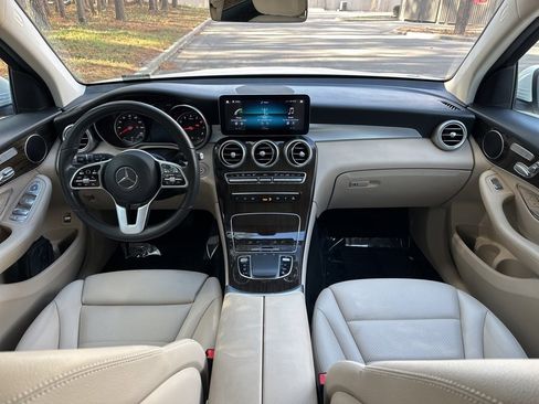 Used 2021 Mercedes-Benz GLC 300 image 14