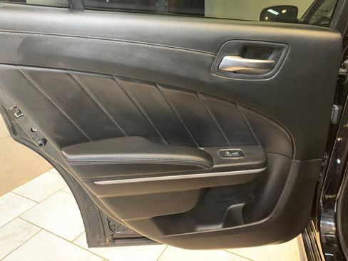 Used 2021 Dodge Charger Scat Pack RWD image 38