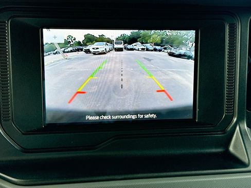 Used 2023 Ford Bronco Black Diamond AWD/4WD image 31
