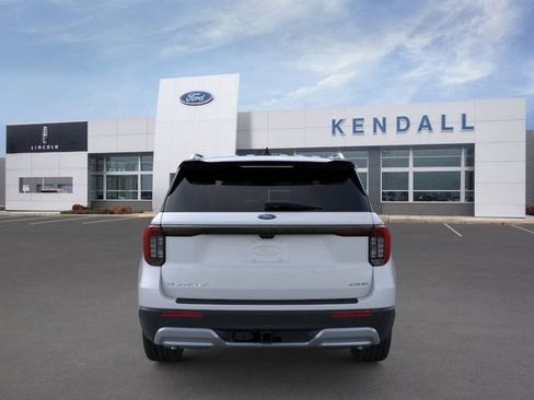 New 2026 Ford Explorer Platinum image 5