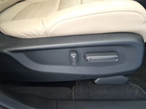 Certified 2017 Honda CR-V EX-L image 40