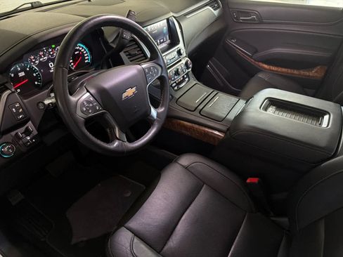 Used 2018 Chevrolet Tahoe Premier AWD/4WD image 11