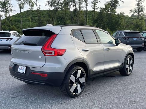 Used 2023 Volvo XC40 Recharge Ultimate w/ Protection Package Premier AWD/4WD image 28