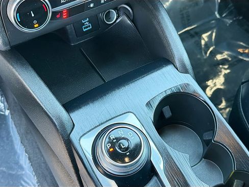 Used 2023 Ford Escape ST-Line image 28