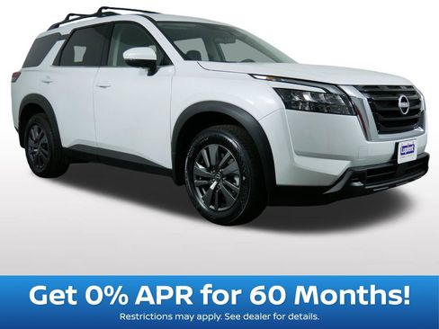 New 2025 Nissan Pathfinder SV image 1