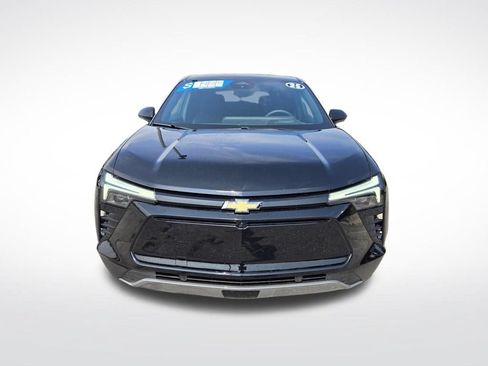 Used 2025 Chevrolet Blazer EV LT AWD/4WD image 9