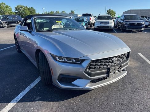 Used 2024 Ford Mustang Premium RWD image 10
