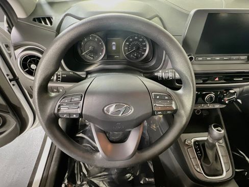 Used 2023 Hyundai Kona SE w/ Cargo Package image 11