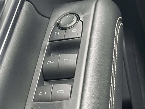 Used 2025 GMC Terrain Elevation AWD/4WD image 23