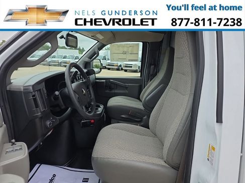 New 2025 Chevrolet Express 3500 w/ Power Convenience Package RWD image 17