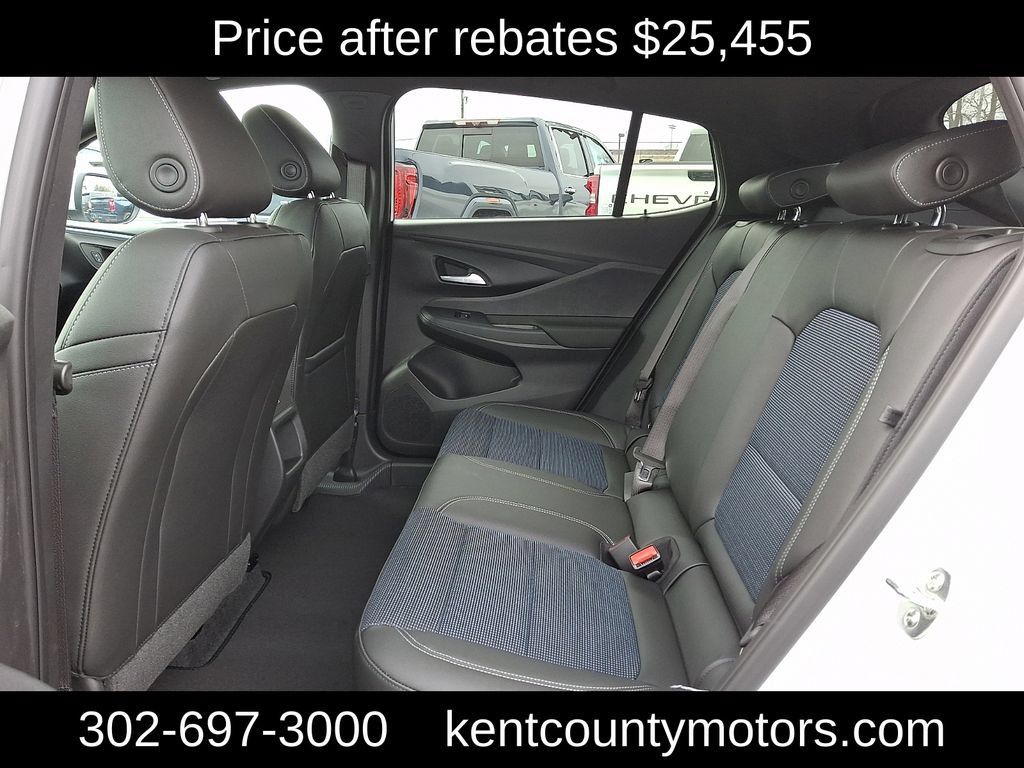New 2026 Buick Envista Sport Touring w/ Convenience I Package FWD image 8