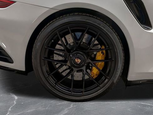 Used 2019 Porsche 911 Turbo S image 45